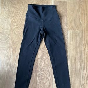 Alo yoga airbrush leggings XS